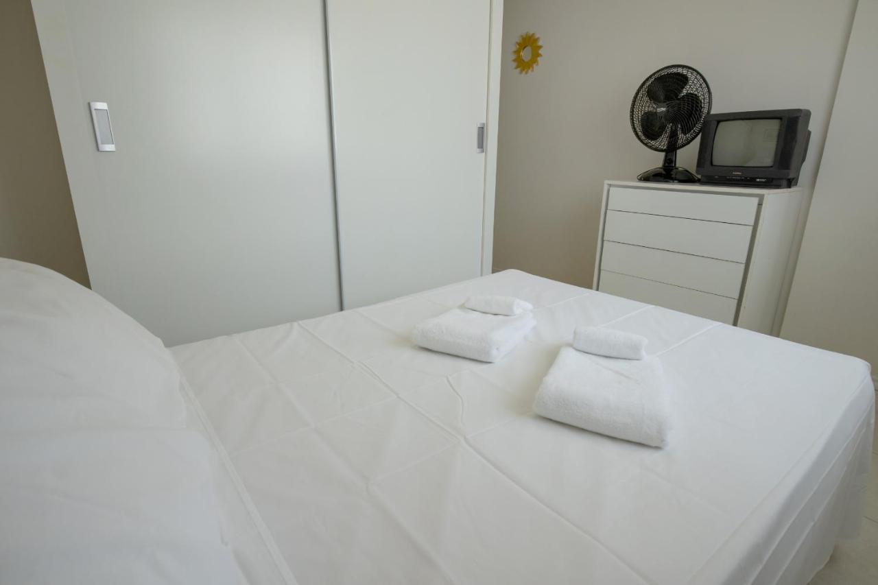 Amplo Apartamento De 3 Quartos No Centro De Balneario Camboriu N1859 Exterior photo